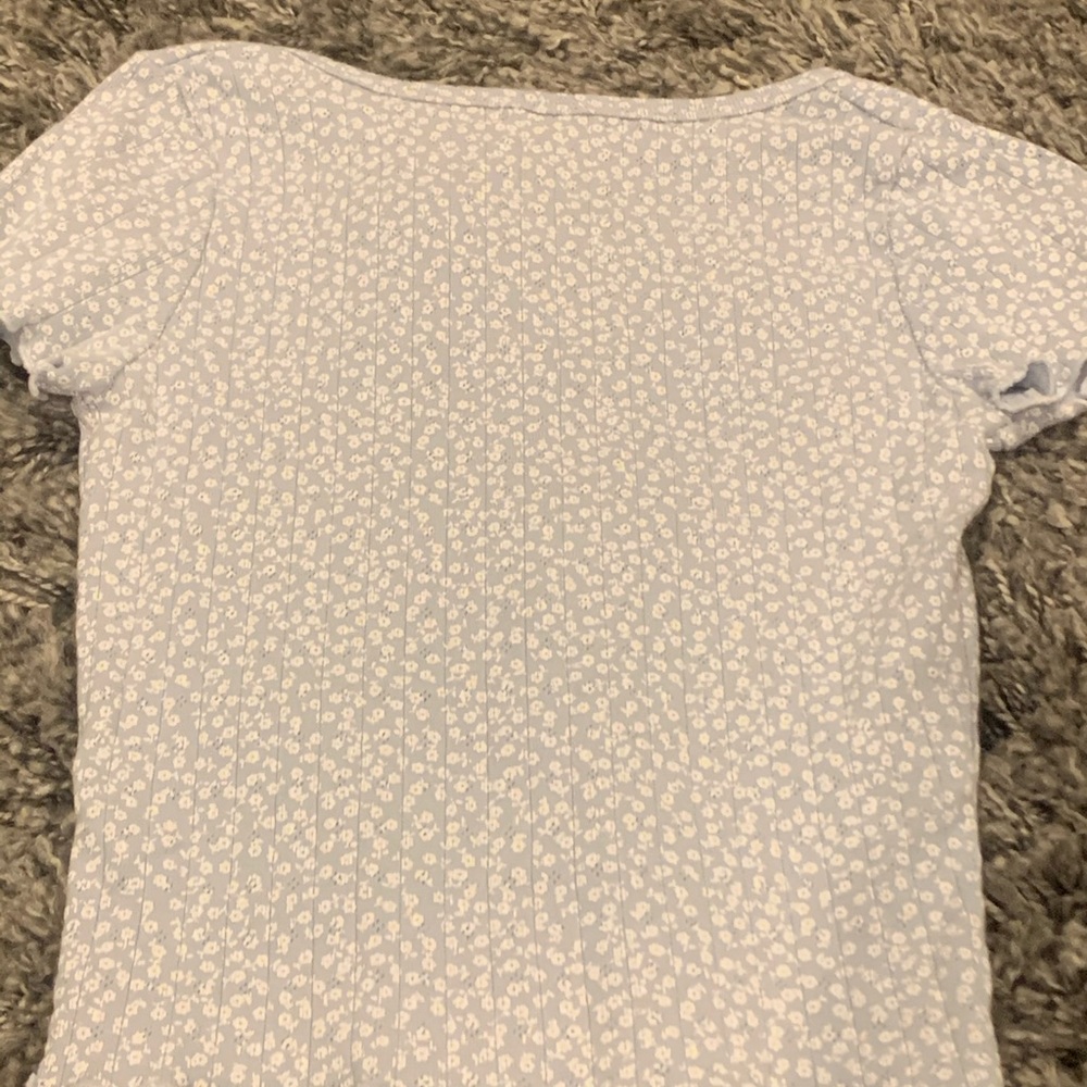 brandy melville/ john galt zelly tops - Picture 3 of 7